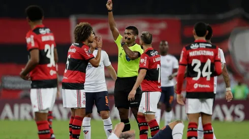 Alexis Herrera llega con sus polémica a dirigir el Colo Colo vs River Plate