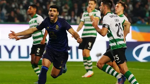 Mehdi Taremi celebra con el Porto uno de los goles conseguidos en la ida