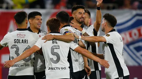 Colo Colo recibe a River Plate en el Monumental.