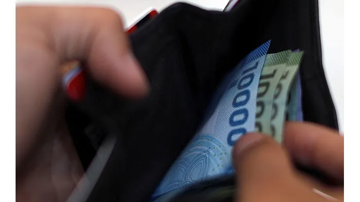 ¿Cómo saber si tengo devolución de excesos de Fonasa y dónde retirarlo?