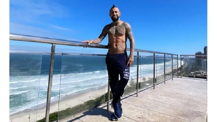Arturo Vidal piensa en retornar a América y jugar en Brasil