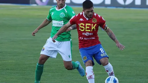 Víctor Méndez frente a Audax Italiano en 2022