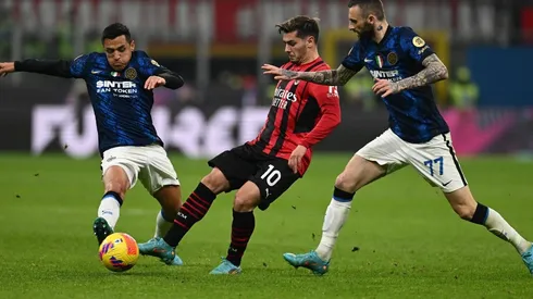 Inzaghi elogia a Alexis y Vidal, pero mantiene misterio sobre el once para la semifinal de Copa Italia contra Milan.