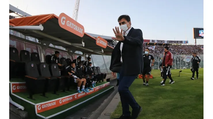 Gustavo Quinteros se lanzó en picada contra la gerencia de programación de la ANFP