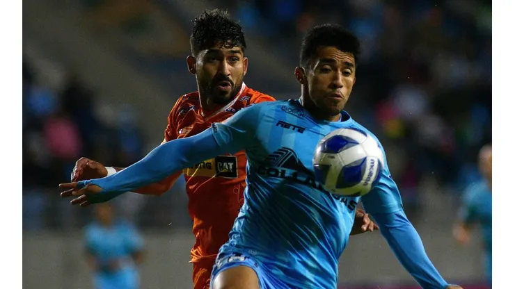 Deportes Iquique frenó en seco a Cobreloa en la Primera B.