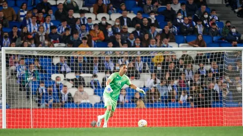 Claudio Bravo respondió a las exigencias de la ofensiva de la Real Sociedad.