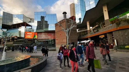 Horario centros comerciales.