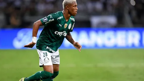 Don Sampa tiene los ojos puestos en Danilo del Palmeiras