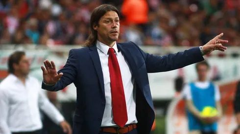 Nuevamente aparece Matías Almeyda como opción para la Roja