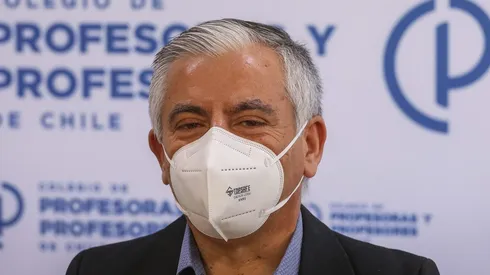 Colegio de Profesores pide terminar con el Simce