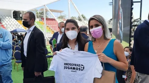 "No basta solo con los contratos": Javiera Moreno, vicepresidenta Anjuff