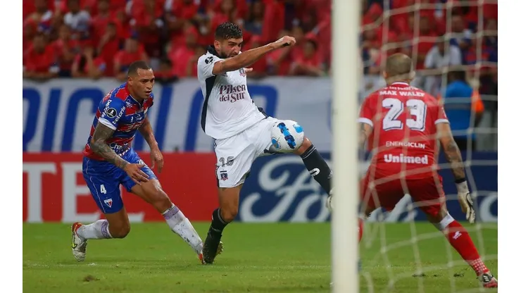 Emiliano Amor se perderá el duelo ante Alianza Lima tras su expulsión contra Fortaleza