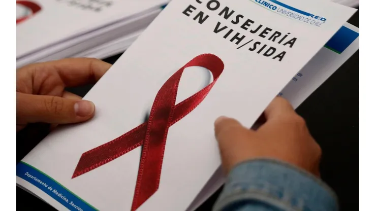 Científicos chilenos logran frenar la multiplicación del VIH