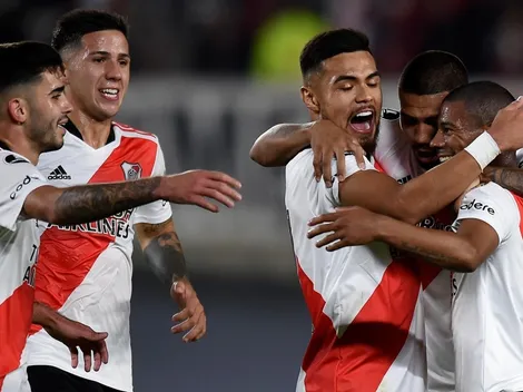 River le gana caminando a Fortaleza e iguala a Colo Colo