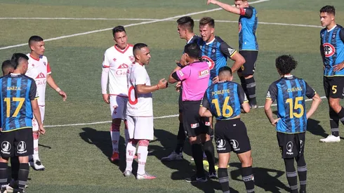 QM del polémico duelo entre Huachipato y Copiapó rompe el silencio y desmiente a Gilabert.
