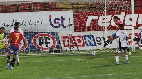 Unión Española derrotó a Colo Colo y trepó a la punta del torneo