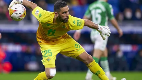 Claudio Bravo arriesga la titularidad con el regreso de Rui Silva