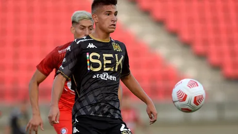 Los Hispanos sacaron la voz para defender a Benja Galdames tras recibir amenazas de muerte en redes sociales.