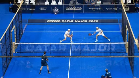 La dupla española Juan Lebrón y Alejandro Galán jugando en Qatar