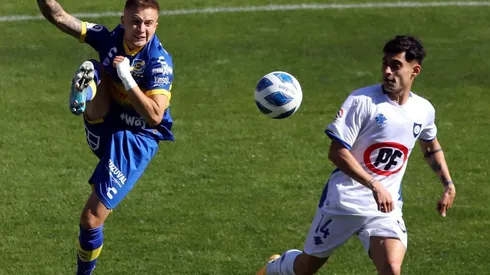 Huachipato derrotó a Everton en el Sausalito.