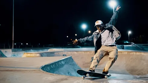 Skater Marcelo Jiménez quiere ser otra vez el "Rey de Reyes" este sábado en el Parque de los Reyes en Santiago.