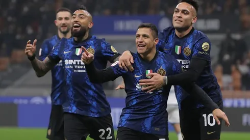 La Gazzetta empieza a despedir a Alexis y Vidal, pero apuesta por un adiós de calidad.