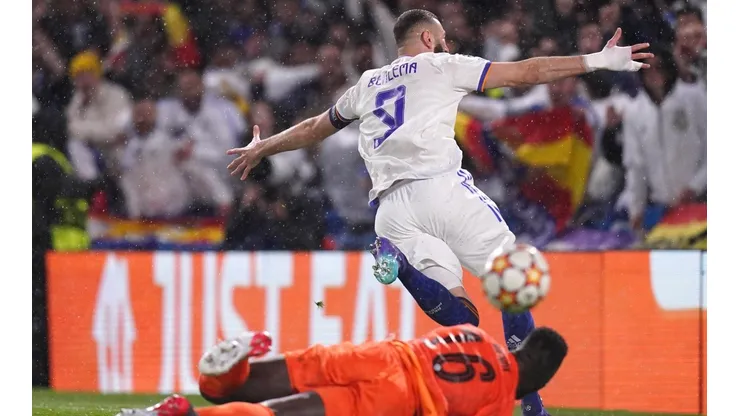 Karim Benzema la mandó a guardar con dos grandes cabezazos.