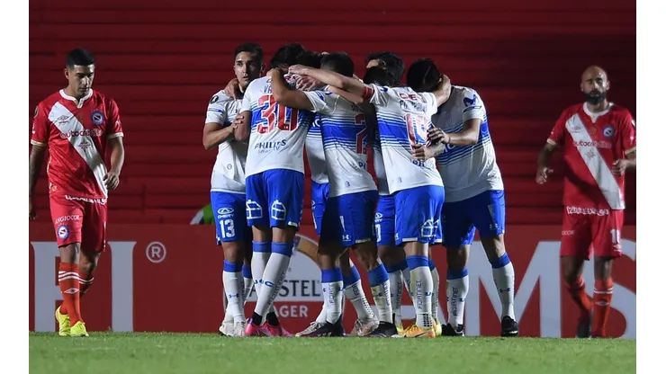 La Católica celebra el triunfo contra Argentinos Juniors en la Libertadores 2021