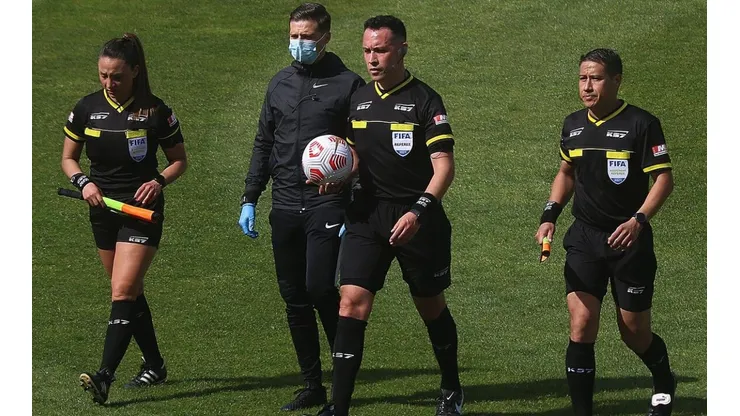 Los árbitros están contra Javier Castrilli