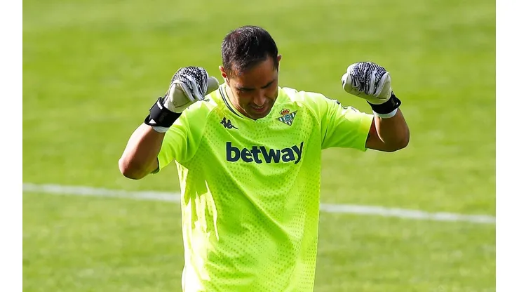 Bravo juega en Europa desde el 2006