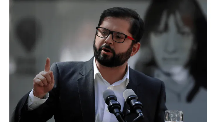 Boric deja fuerte recado a Convención y a parlamentarios