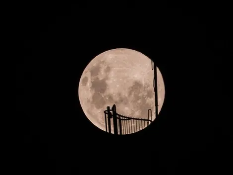 Eclipse Lunar de septiembre: Horarios y consejos para verlo en Chile