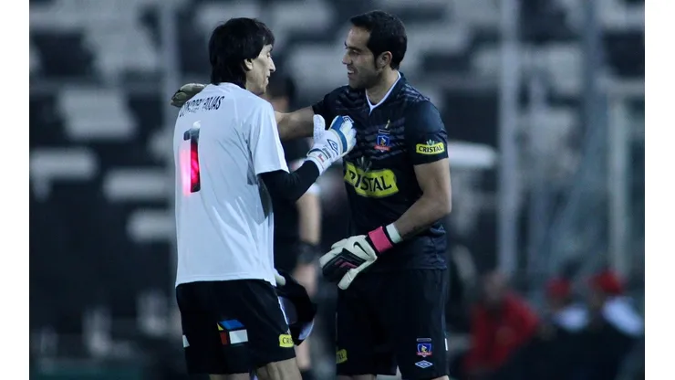 Claudio Bravo siempre ha dejado abierto su interés de volver a Colo Colo.