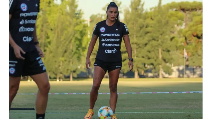Cote Urrutia y la misión de la Roja Fem ante Argentina: Hacer más goles