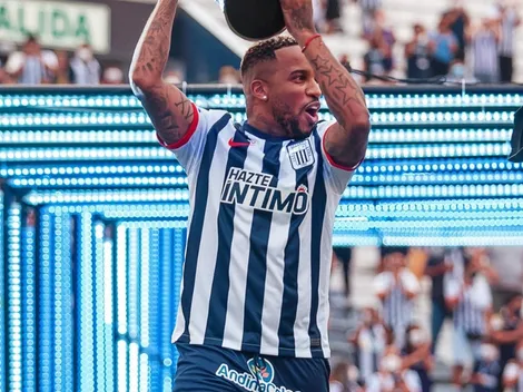 Atento Colo Colo: Farfán es operado y se pierde la fase de grupos