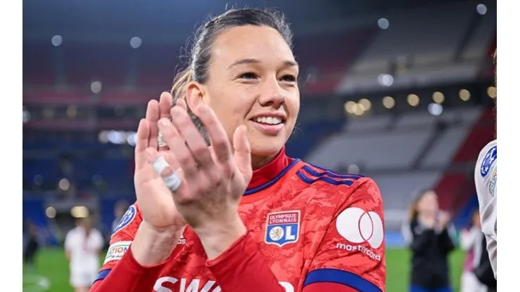 Tiane repite como titular con el Lyon y vencen al Guingamp con arco invicto