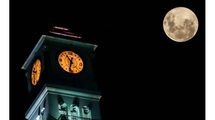 Conoce los detalles del próximo cambio de hora en Chile.