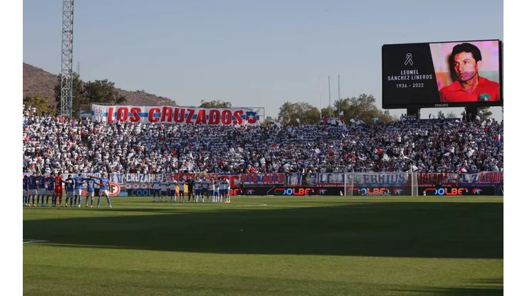 Reacciones por la falta de respeto de barrista cruzados a la memoria de Leonel Sánchez.