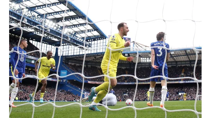 Christian Eriksen marcó el segundo gol del Brentford.