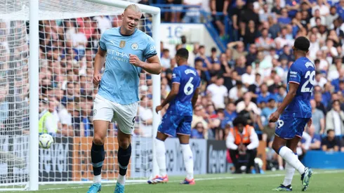 Erling Haaland anotó el primer gol del Manchester City en la nueva temporada de la Premier League.