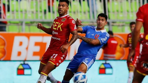 El técnico de Unión Española confirma un momento de calentura en el camarín.