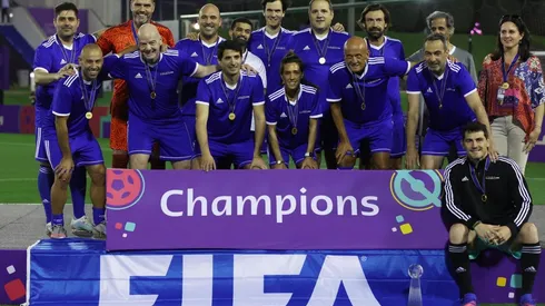 El equipo de FIFA fue el campeón del torneo de los históricos del fútbol mundial.