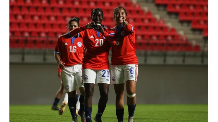 La Roja Fem Sub 20 goleó a River y está lista para el Sudamericano