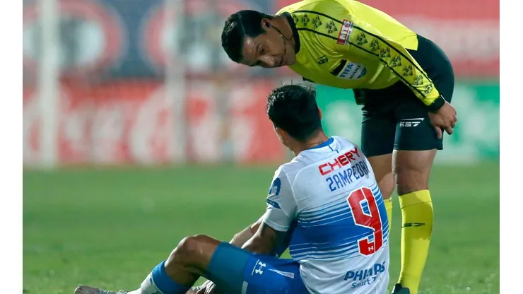 Felipe González será el árbitro del clásico universitario entre la UC y la U