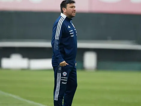 Patricio Ormazábal se prueba el buzo como nuevo DT de la Roja