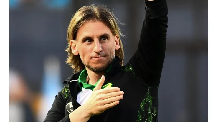 Sebastián Beccacece, el candidato a la Roja de Beausejour y Pinilla.