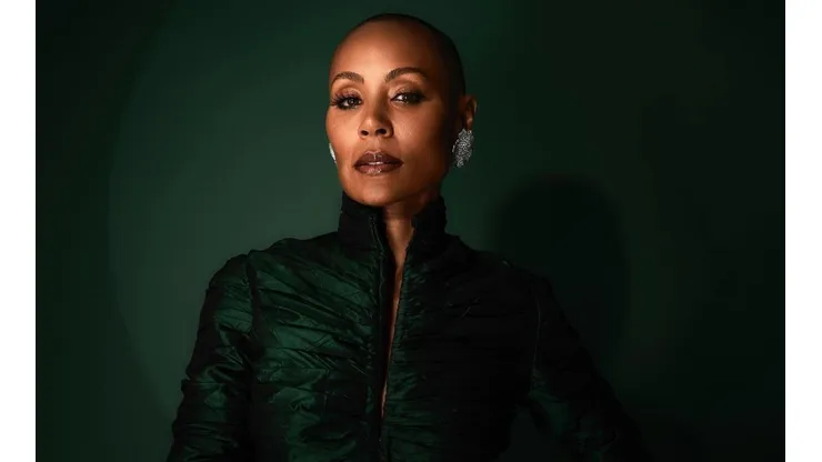 Jada Pinkett-Smith en el atuendo que vistió para los Oscar 2022, donde Will Smith ganó como Mejor Actor.