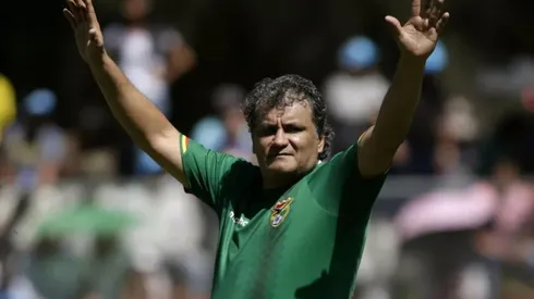 El Diablo Etcheverry se fue en picada contra Tite