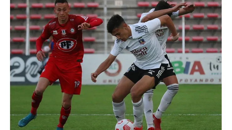 Colo Colo recibirá a La Calera en el último duelo previo a su debut en Copa Libertadores.