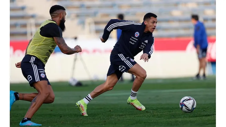 Alexis Sánchez entregó un mensaje en la noche previa al trascendental partido de la Roja.